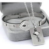 Set de Collar y Pulsera con Cerradura y Llave – Un Símbolo de Amor Único